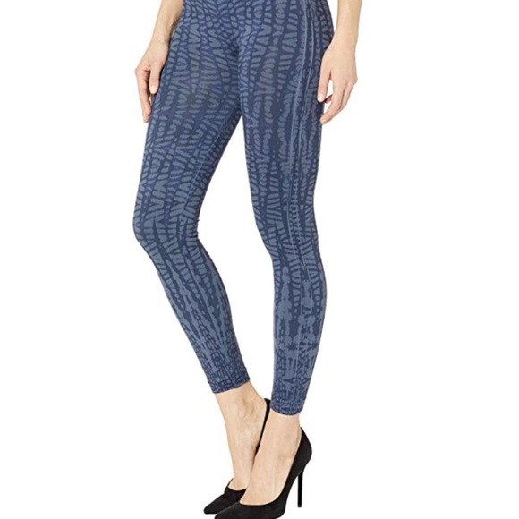 SPANX Look At Me Now Leggings! Denim Boho designs - Picture 7 of 8